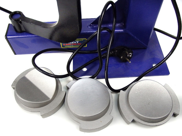 Вулканизатор настольный с пневматическим прижимом AE&T DB-18B