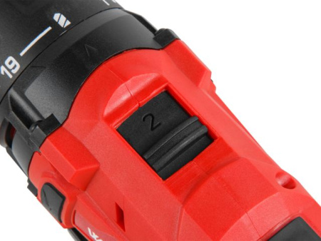 Аккум. дрель-шуруповерт WORTEX BD 1215 LiSET в чем. + 2 насадки, 12 В, 30 Н*м, 2х1.5 А*ч, БЗП 10 мм