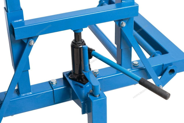 Тележка гидравлическая NORDBERG N31007 для снятия/установки колёс (г/п 680 кг)