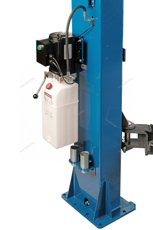 Подъемник 380V 2х стоечный 4 т с верхней синхронизацией (синий) снятие со стопоров с одной колонны NORDBERG N4122HM-4B