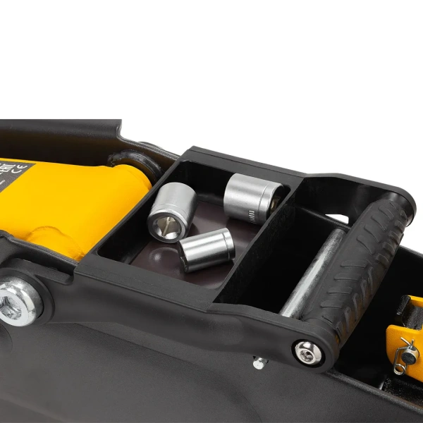 Домкрат подкатной гидравлический с резиновой накладкой и магнитным лотком 2.25т (h min 150мм, h max 530мм)