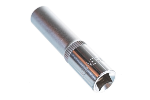 Головка торцевая глубокая JONNESWAY S04HD2107, 1/4";DR, 7 мм