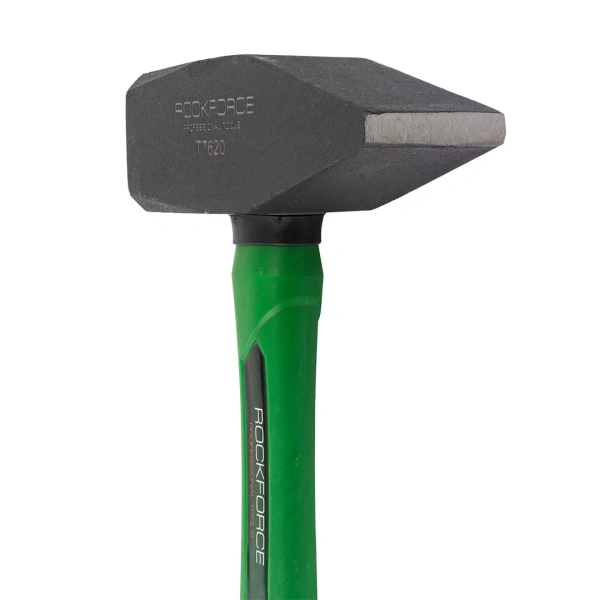 Молоток слесарный 2000г.