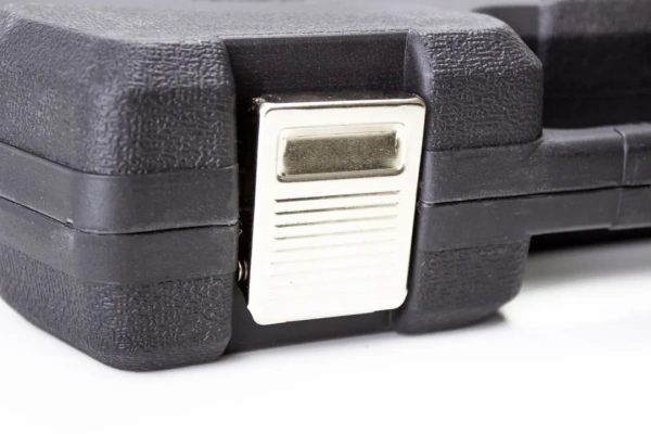 Набор инструментов 82пр.1/4'',1/2''(6гр.)(4-32мм)