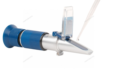 Рефрактометр с подсветкой NORDBERG DR702 (для омывающей, охлаждающей, аккумуляторной жидкости и AdBlue)