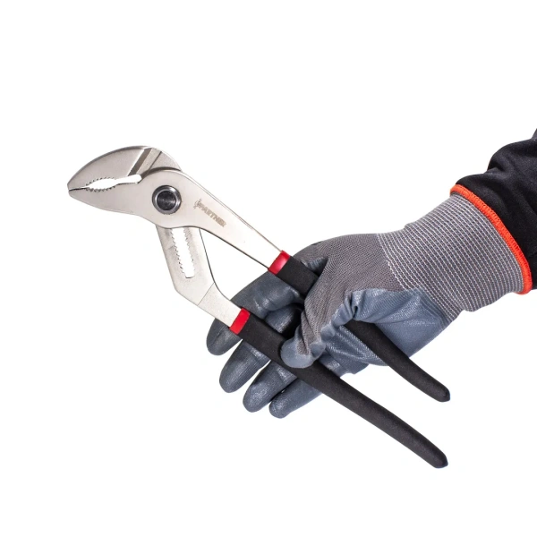 Пассатижи переставные сантехнические с мелким шагом и кнопкой фиксации CR-V 12''-300мм, на пластиковом держателе