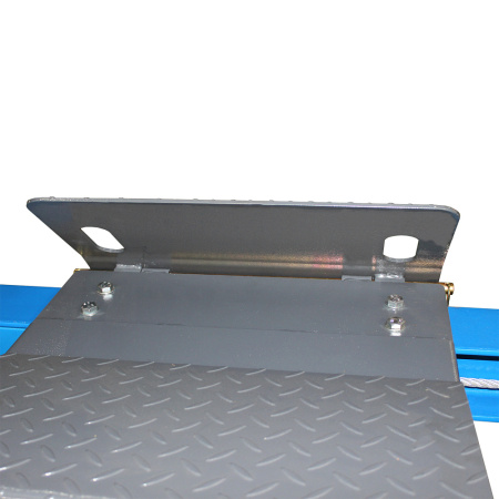 Подъемник четырехстоечный AE&T F4.5D-4 (4.5 т, с траверсой для сход-развала)