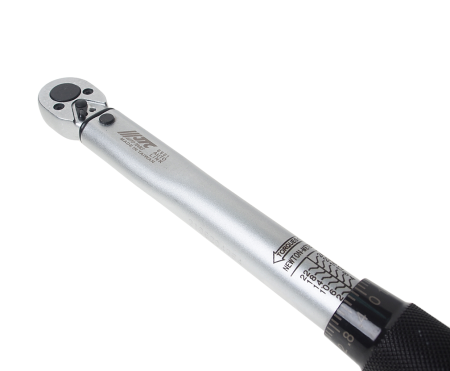 Ключ динамометрический JTC 6901 (1/4", 2-24 Нм, 280 мм)