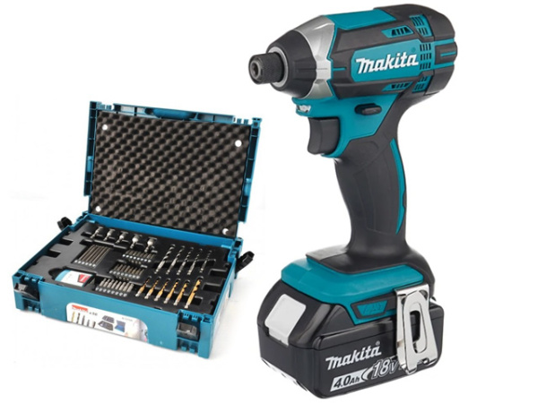Аккум. шуруповерт MAKITA DTD 152 RME в чем. + Набор оснастки MAKITA 56 предметов (B-53768) (18.0 В, 2 акк., 4.0 А/ч Li-Ion, 1 скор., 165 Нм, шурупы до