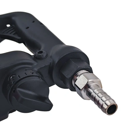 Пневмогайковерт ударный с длинным валом,реверсом и регулировкой усилия 1''+головки 32,33мм(3100Hм,3600об/мин,6.3bar,420 л/мин,16.3кг)