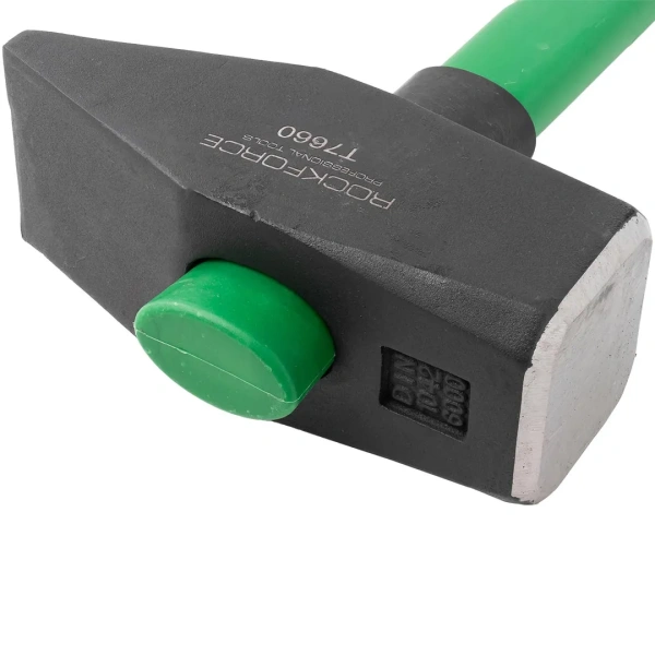 Молоток с фиберглассовой ручкой и резиновой противоскользящей накладкой (6000гр.,L ручки-800мм)