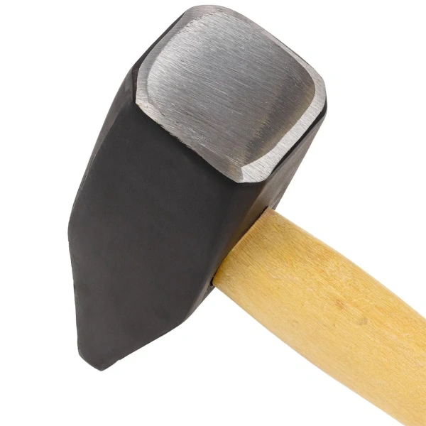 Молоток слесарный 2000г.