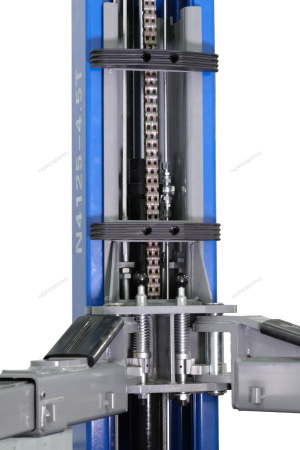 Подъемник двухстоечный 4,5т 380V с нижней синхронизацией NORDBERG N4125-4,5T