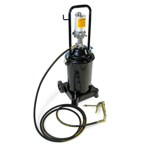 Нагнетатель смазки пневматический перекатной с емкостью 12л(50:1,пр-ть:0-0.85 л/мин, давление смазки:300-400bar,давление воздуха:6-8bar,шланг:4м)