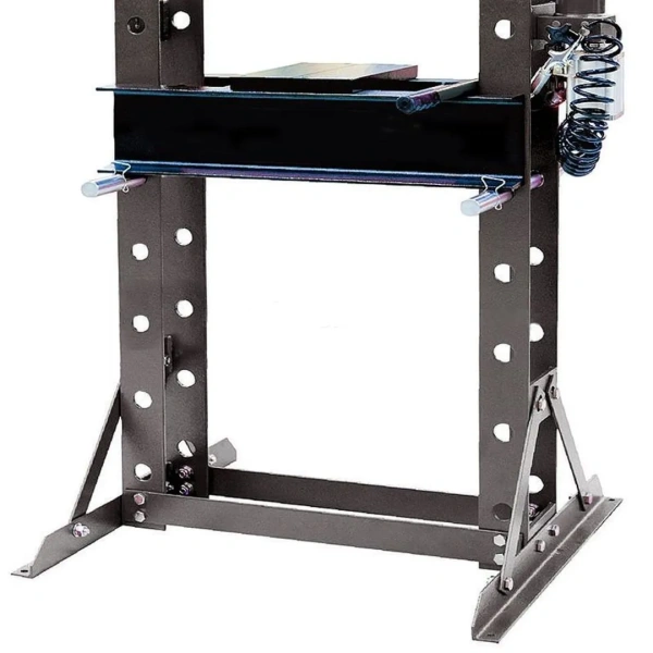 Пресс гидравлический с манометром напольный 30т, ручной/пневмо привод (раб. высота:0-840мм, раб. ширина:520мм, раб. стол:290х520мм, ход штока:160мм)