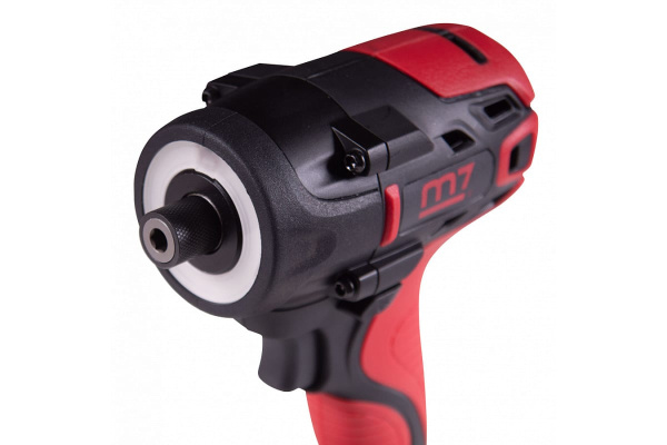 Аккумуляторный винтоверт MIGHTY SEVEN DS-201, 18 В