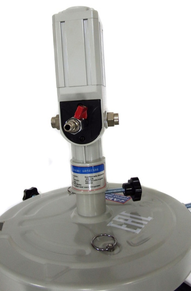 Нагнетатель густой смазки пневматический из бочки AE&T HG-77020 (20л)