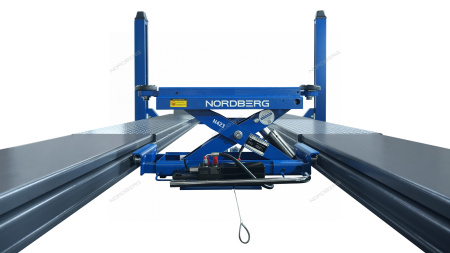 Подъемник четырехстоечный NORDBERG 4450_MB(M2), 5 т, с ручной траверсой 2 т N423, для сход-развала, мех. снятие, синий