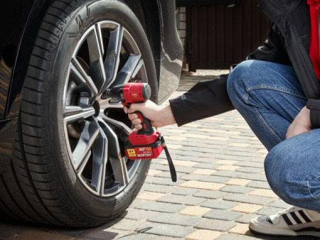 Аккум. ударный гайковерт WORTEX CWR 0318 в кор. ALL1 XLT SOLO БЕСЩЕТ., 18 В, 310 Н*м, 1/2"