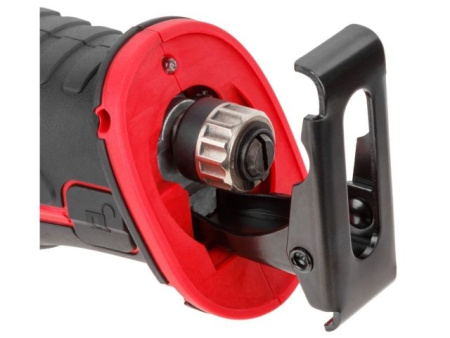 Аккум. сабельная пила WORTEX CSR 1118 E в кор. ALL1 XLT SET 18В, 1 акк., 2 Ач, дер. 115 мм