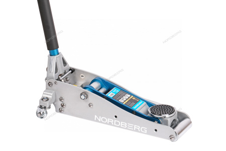 Домкрат подкатной алюминиевый в сумке 1,5 т NORDBERG N32015