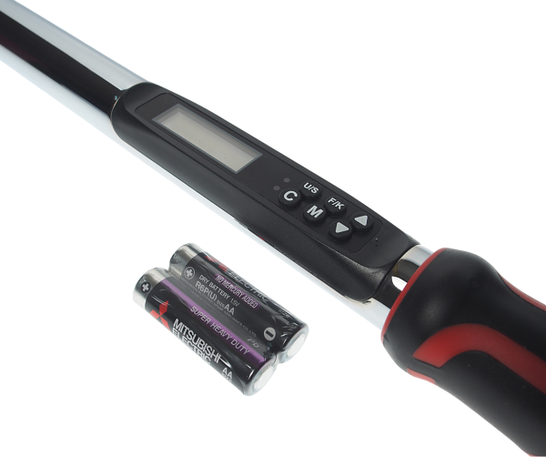 Ключ динамометрический с цифровой индикацией JTC 1465 (1/2", 17-340 Нм, 665 мм)