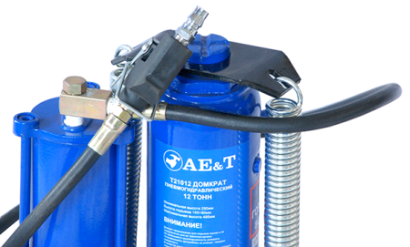 Домкрат пневмогидравлический AE&T Т21012 (12т)