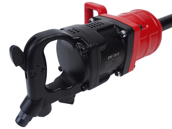 Гайковерт пневматический JTC 7812 (1" 3390Нм 3800об/мин. 351л/мин. 90PSI шпиндель 228мм ударный L=612мм )
