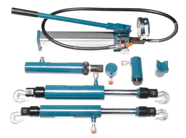 Комплект гидравлического оборудования прямого и обратного действия 4т, 5т, 10т в металлическом кейсе