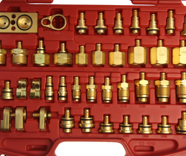 Набор адаптеров для тестирования автокондиционера JTC 4707 (в кейсе, европейские и американские автомоб.)