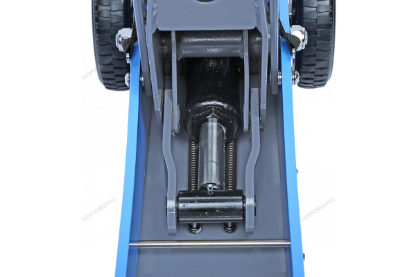 Домкрат подкатной с большими колесами 3 т NORDBERG N32031N