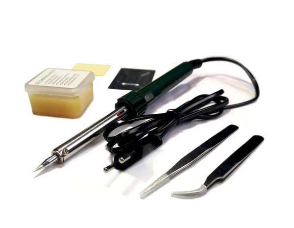 Паяльник электрический с набором инструментов и аксессуаров 6пр.(220V,50Hz,60W,пинцеты-2шт,расходники)в сумке