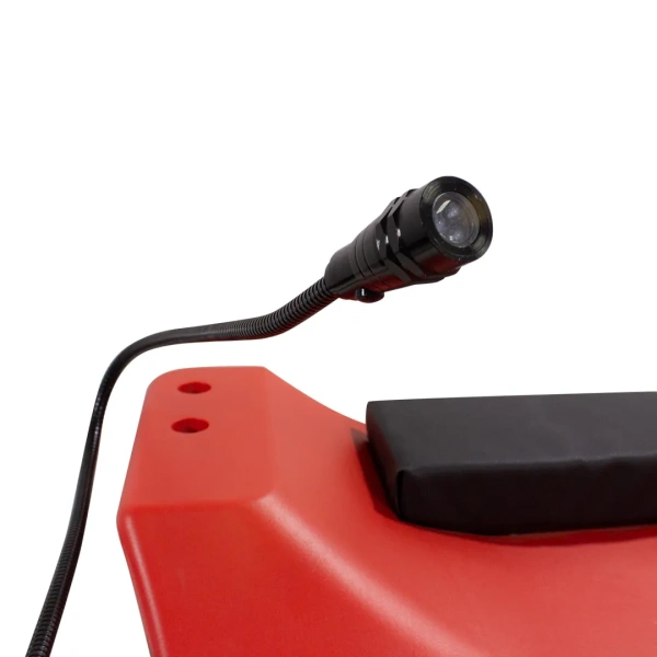 Лежак пластиковый подкатной на 6-ти колесах с фонарем на гибком удлинителе 40''(1050х490х95мм)