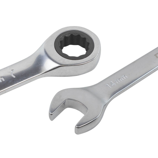 Набор ключей комбинированных трещоточных 22пр.(6-24,27,30,32мм),в кейсе