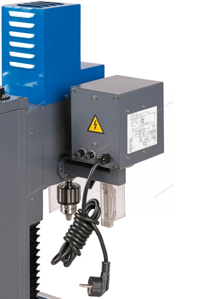 Сверлильно-фрезерный станок NORDBERG NDM2037