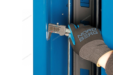 Подъемник 380V 2х стоечный 4 т с верхней синхронизацией (синий) снятие со стопоров с одной колонны NORDBERG N4122HM-4B