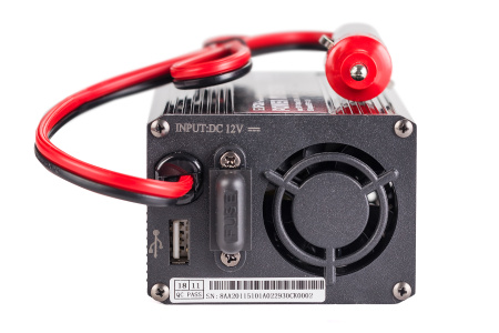 Автомобильный инвертор Geofox M 200W/12v-2р