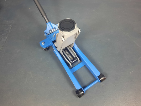 Техносоюз ES-3103 Домкрат подкатной низкопрофильный 3т