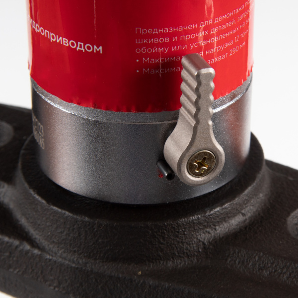 Съемник подшипников гидравлический 8 т до 220 мм сегментного типа с совмещенным насосом МАСТАК 104-19708