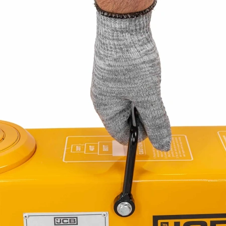 Домкрат подкатной пневмогидравлический в комплекте с удлинителями, 80/40/20т (h min 210мм, h max 620мм, 6 бар)