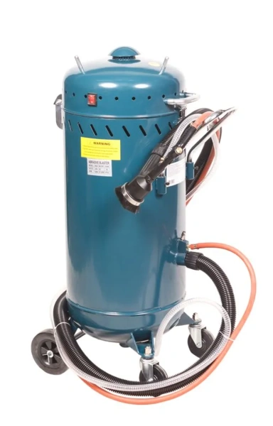 Передвижной пескоструйный аппарат инжекторного типа с электродвигателем для ваккума 220В(бак 106л)