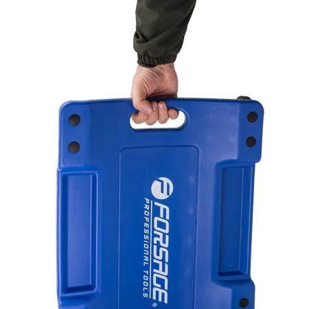 Лежак пластиковый подкатной на 6-ти колесах