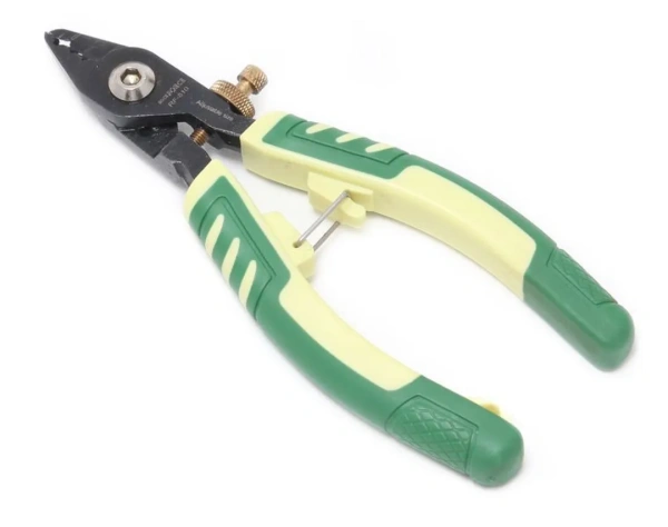 Съемник изоляции CR-V (1.6-3мм) 6''-158мм, в блистере