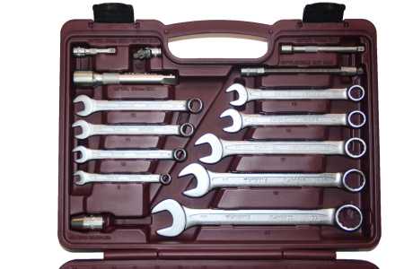 Набор инструмента универсальный Thorvik UTS0082 (82 предмета)