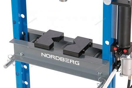 Пресс гидравлический NORDBERG N3620AL (20 т, ручной и пневмопривод)