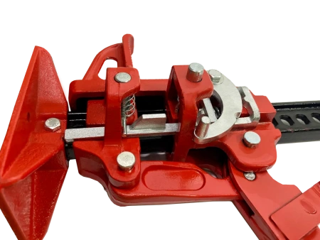 Домкрат реечный 3т 60''(высота подхвата - 155мм, высота подъема - 1350мм)