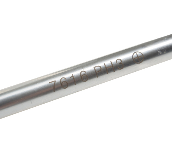 Отвертка крестовая усиленная JTC 7616 (PH 3,0х150 мм)