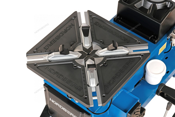 Станок шиномонтажный полуавтомат односкоростной зажимы 13-26" 220 В синий/серый NORDBERG 4639,5 220