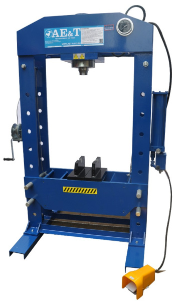 Гидравлический пресс AE&T T612100A (100т) с двойным насосом и пневмоприводом
