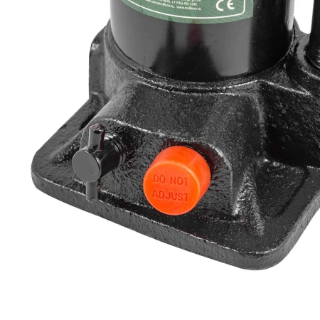 Домкрат бутылочный гидравлический с клапаном 3т (h min-180мм, h max-345мм, ход штока-105мм, ход винта-60мм) в кейсе